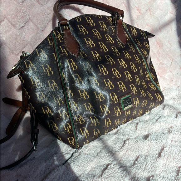 dooney and bourke Sydney bag - Picture 3 of 3